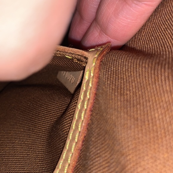 Vintage Louis Vuitton Alma. Dust bag not included. - Picture 12 of 13